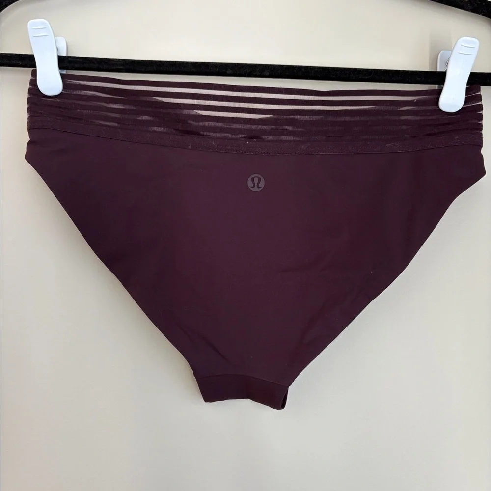 lululemon athletica Women's Purple Bikini Bottoms - Picture 2 of 2